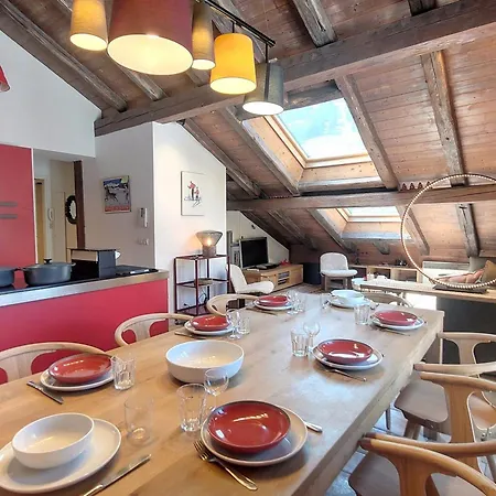 Penthouse Aux Gets Pour 8 Pers. Avec 4 Suites, Balcon Et Parking - Fr-1-598-172