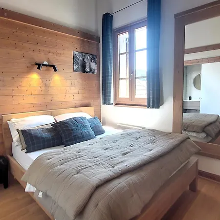 Penthouse Aux Gets Pour 8 Pers. Avec 4 Suites, Balcon Et Parking - Fr-1-598-172 Apartment *